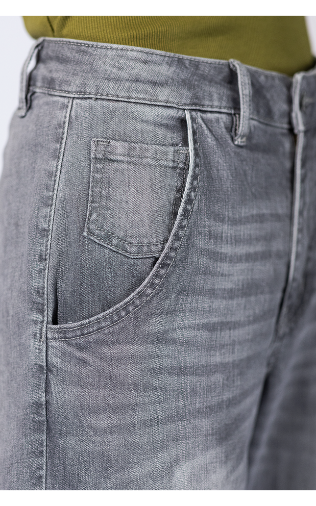 Cheyenne High Rise Barrel Jeans