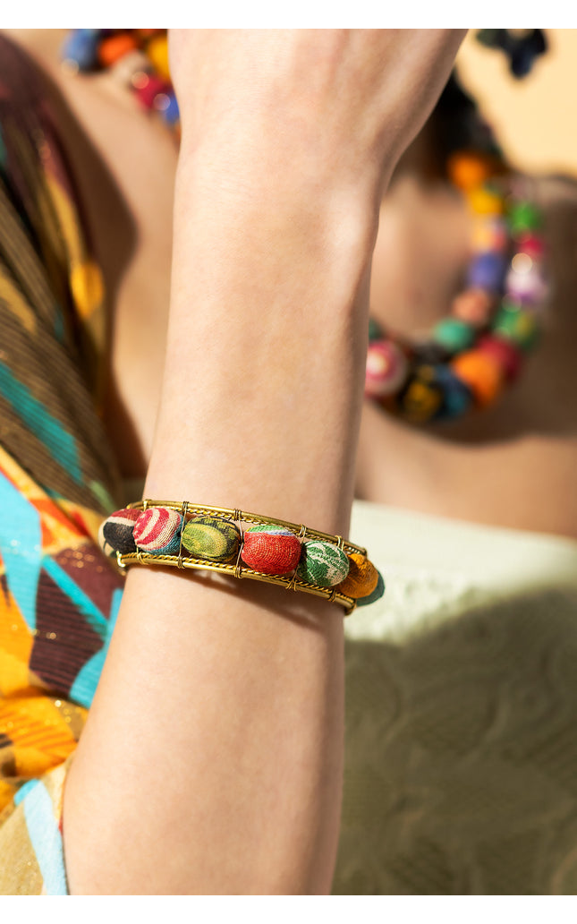 Vibrant Harmony Wire Bracelet