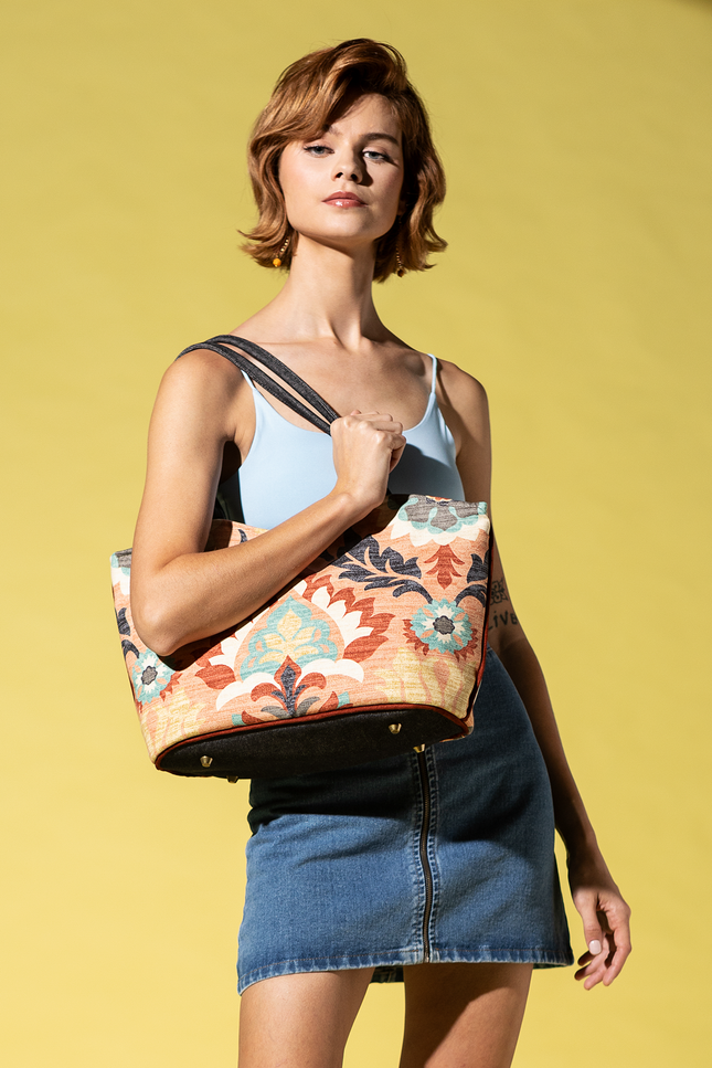 Santa Monica Lolita Handbag with Matching Pouch