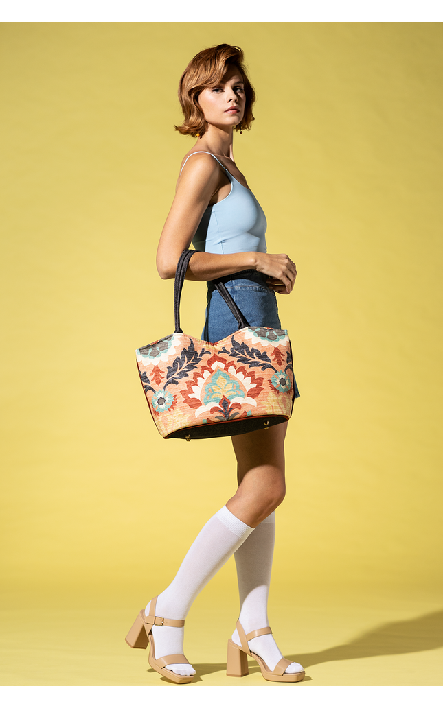 Santa Monica Lolita Handbag with Matching Pouch