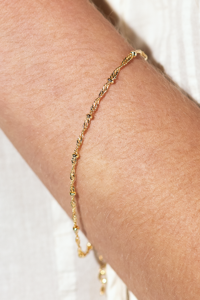 Laurel Twist Bracelet