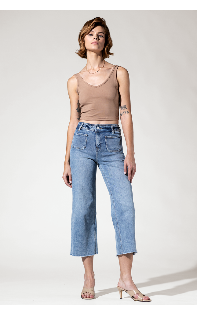 Cropped Wide Leg with Front Pocket