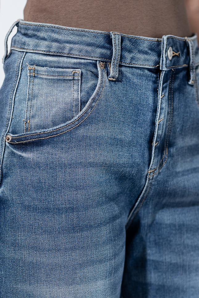 Bellflower Blues Barrel Jeans