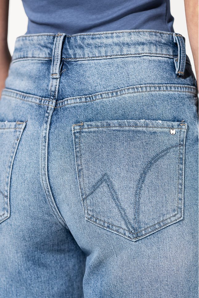 Super High Rise Wide Leg Jean