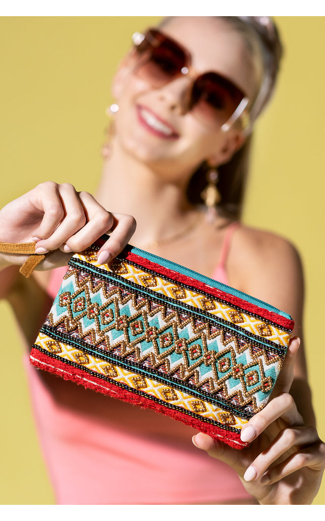 Radiant Rhythm Clutch