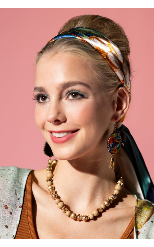 Beige and Gold Beaded Necklace