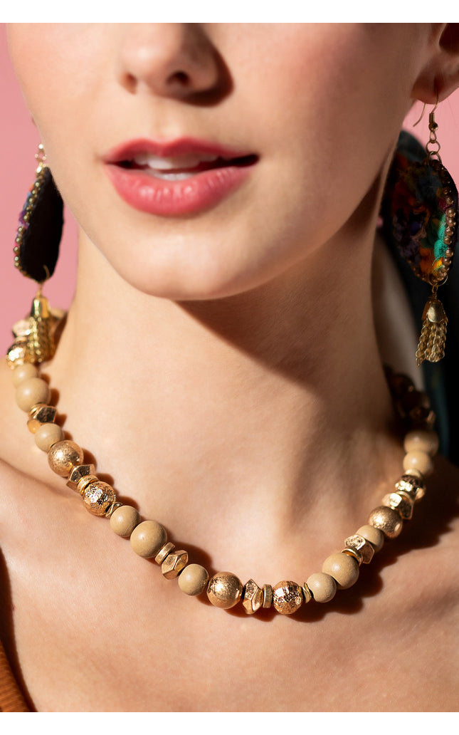 Beige and Gold Beaded Necklace