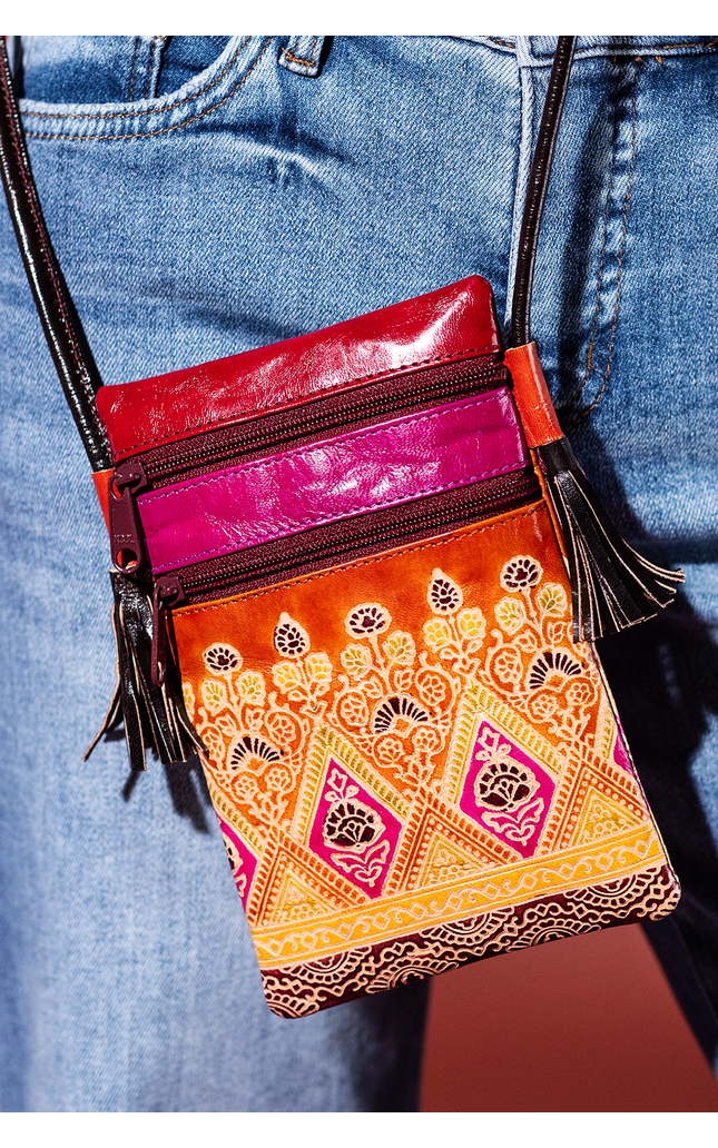 Magenta Wanderer Bag