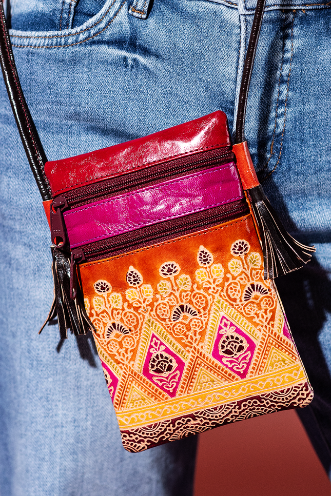 Magenta Wanderer Cellphone Bag