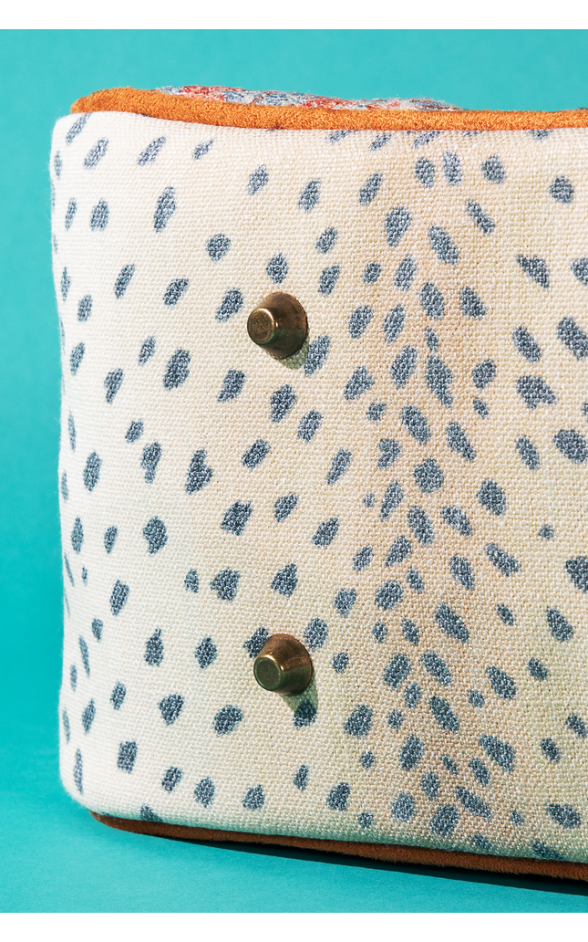 Caspian Shade Overnighter