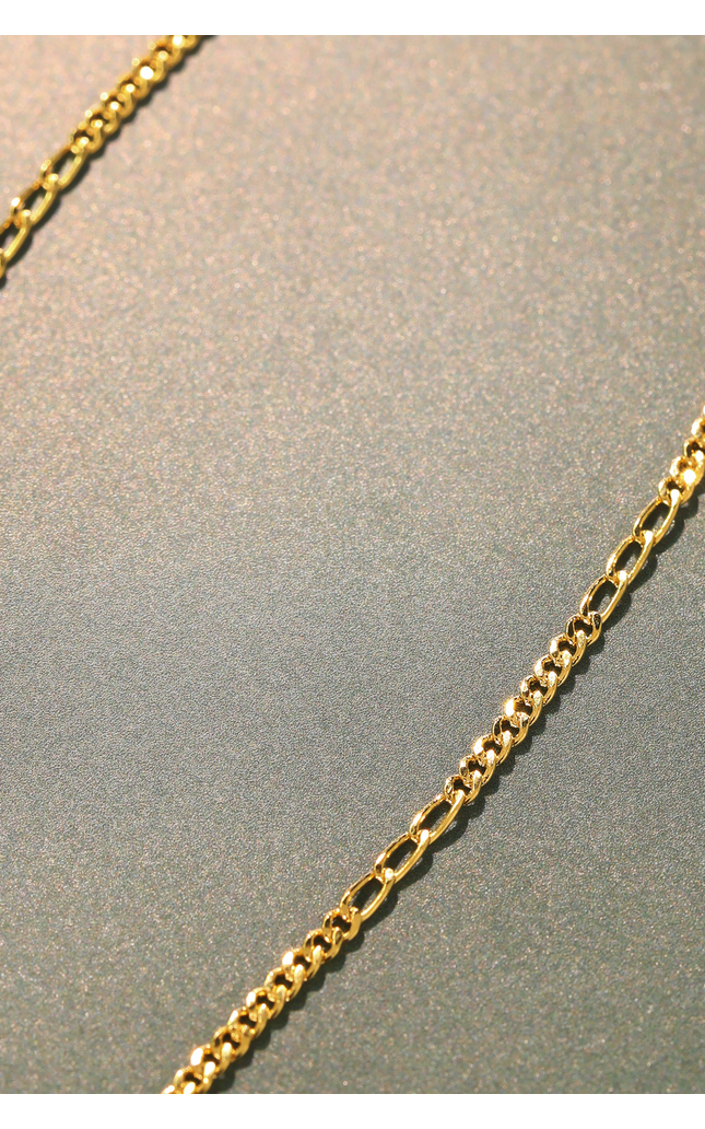 Lucero Chain Link Necklace