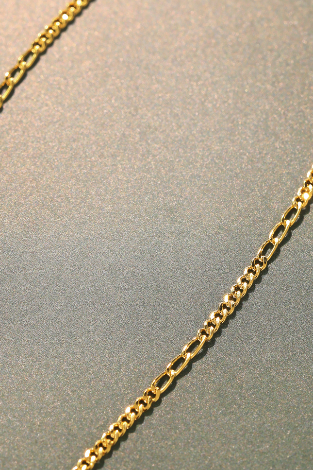 Lucero Chain Link Necklace