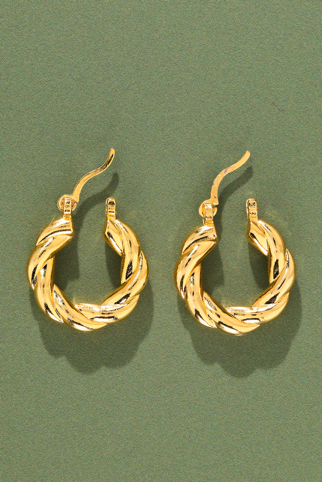 Solace Twist Hoop Earring