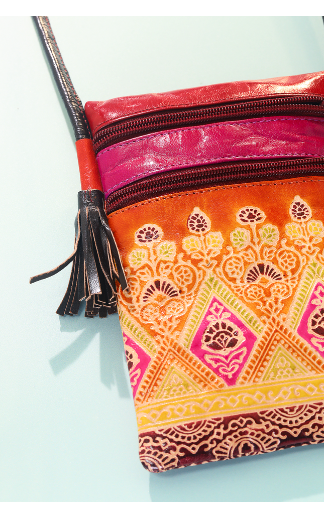 Magenta Wanderer Bag