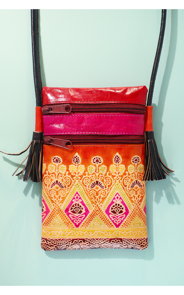 Magenta Wanderer Bag