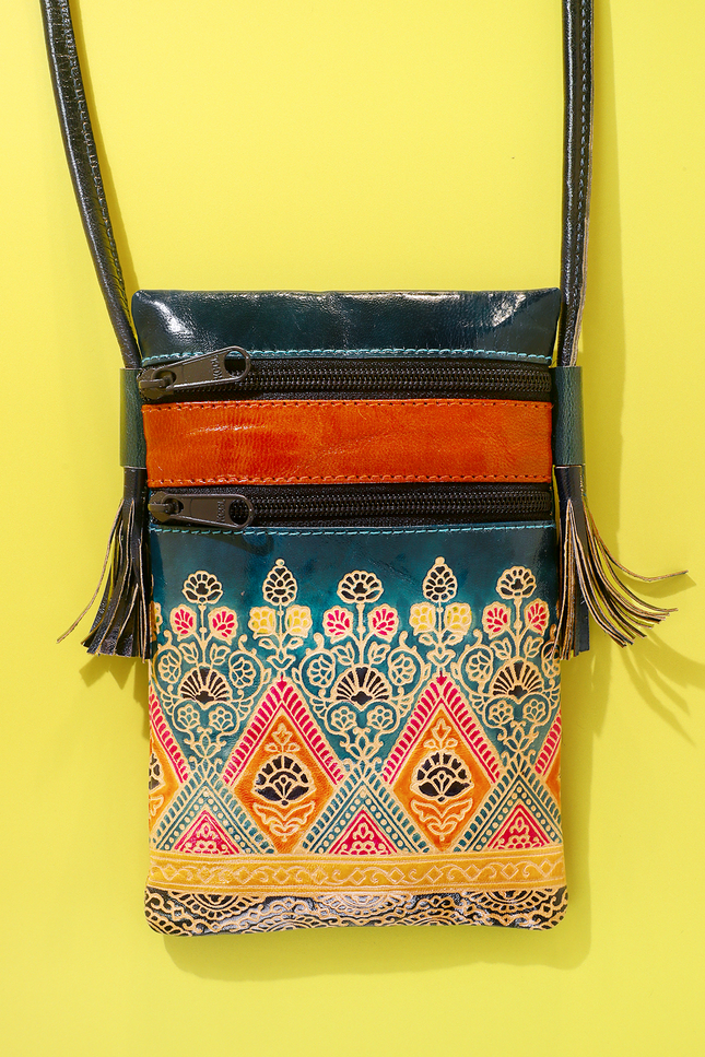 Indigo Nomad Cellphone Bag