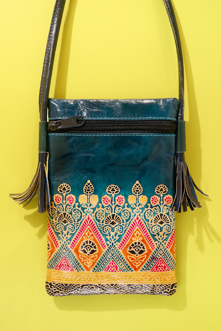 Indigo Nomad Cellphone Bag