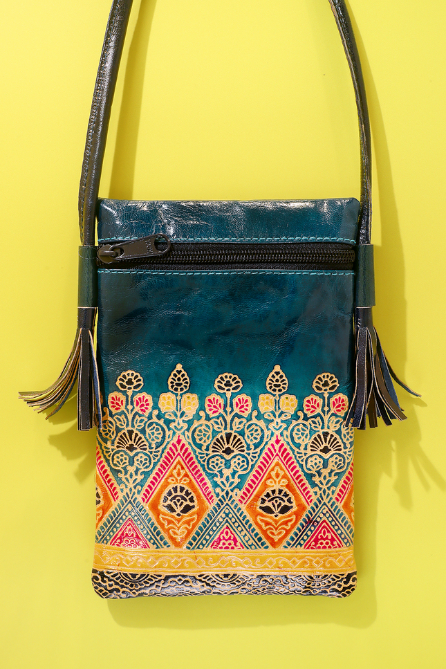 Indigo Nomad Cellphone Bag