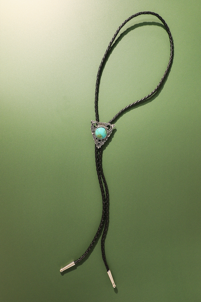 Frontier Point Bolo Tie