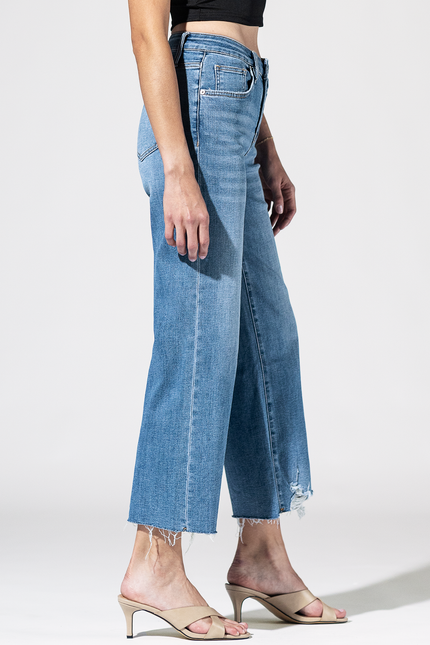 The Easy Days Crop Jean