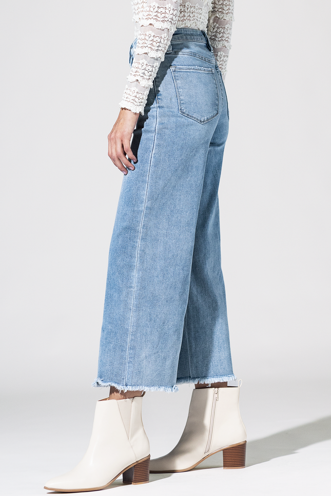 River Muse High Waisted Jeans